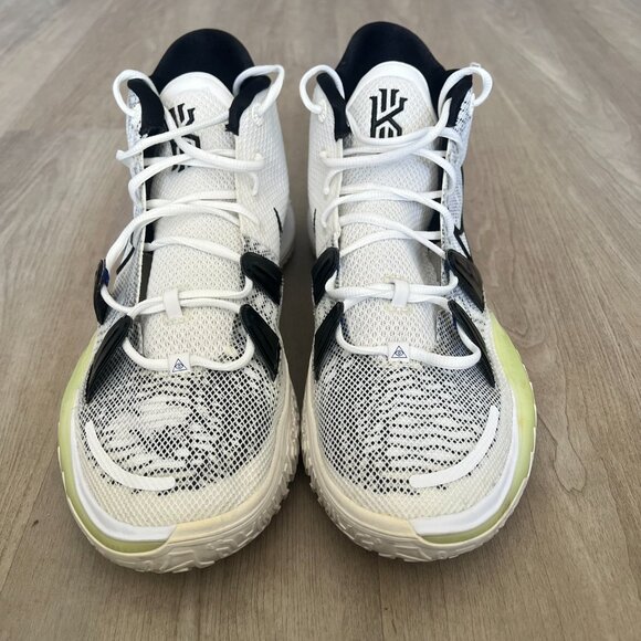 Nike Mens Kyrie 7 Brooklyn Beats Basketball White Black Sneaker Size 15 - Picture 2 of 12
